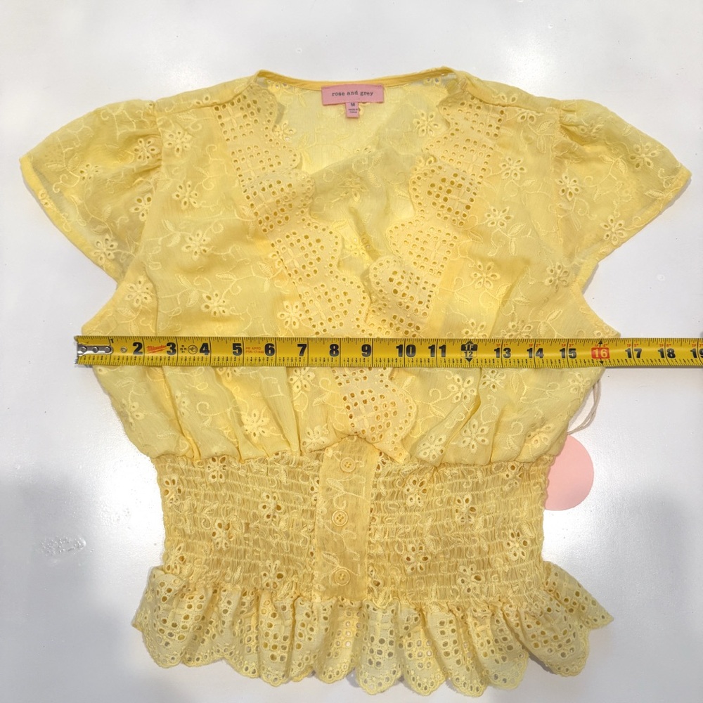 NWT Rose and Grey Yellow Eyelet Floral Lace Top Smocked Waist Sheer Size Medium - Picture 3 of 7